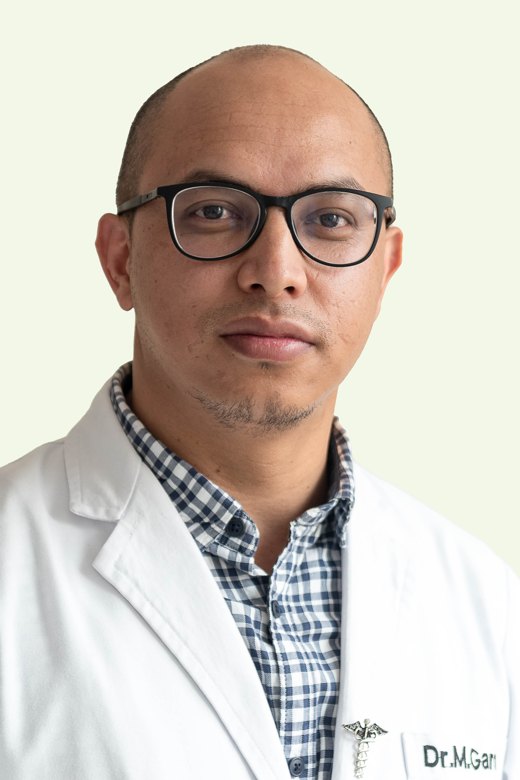DR. MEBANSHANBOR GAROD